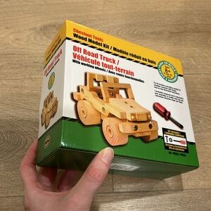 Off Road Truck Building Kit